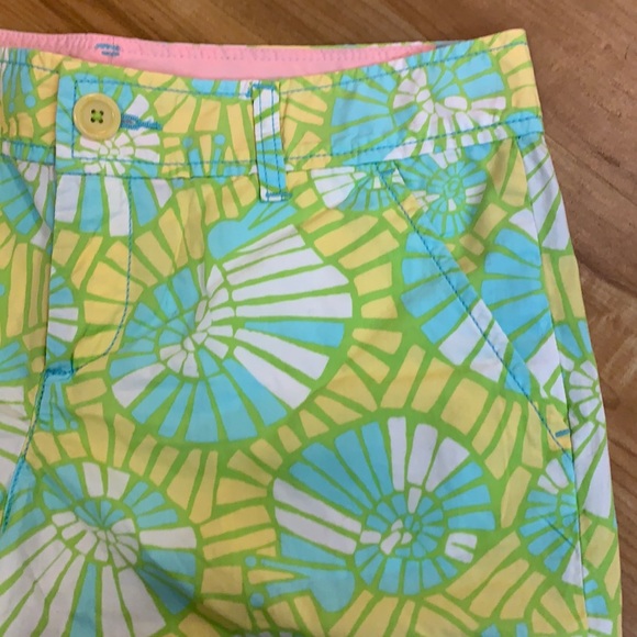 Lilly Pulitzer Shorts - Picture 8 of 8